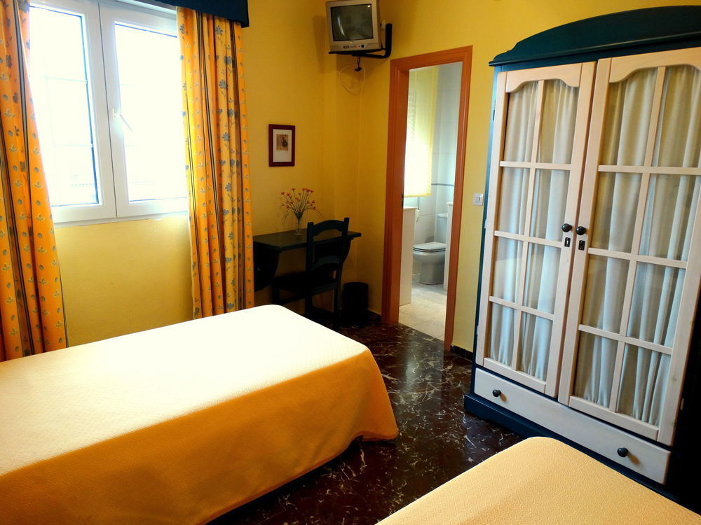Apartamento Turísticos La Fonda *
